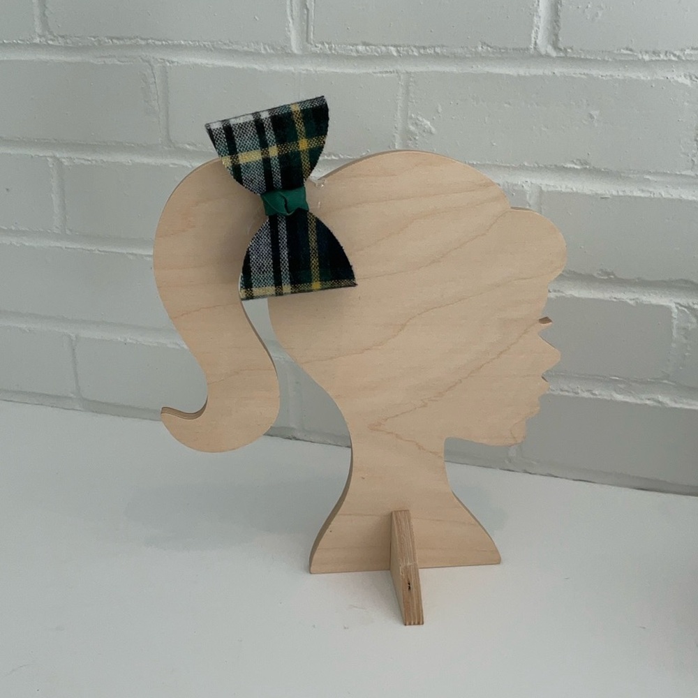 Set Of Classic Plaid Dennis School Uniform Hair Bows - Picture 4 of 7